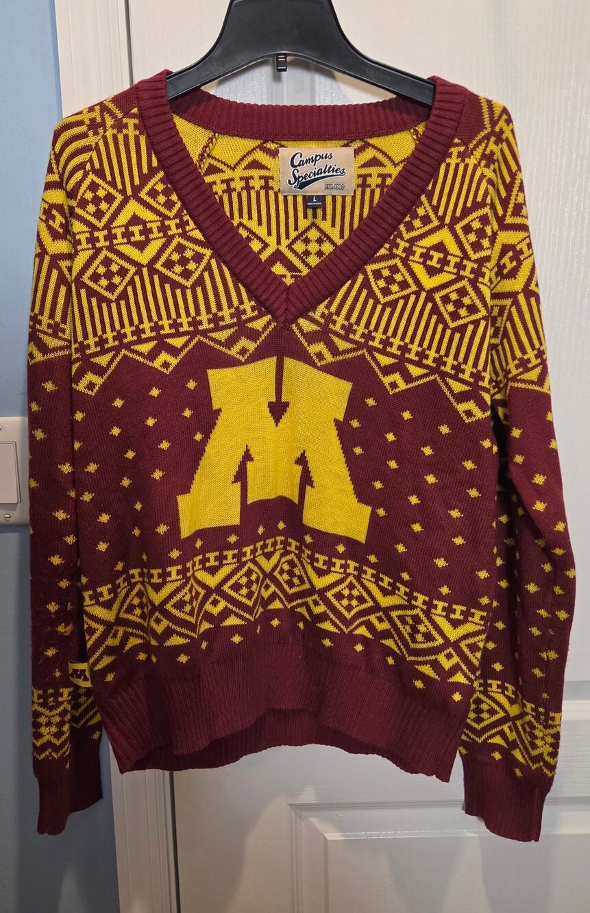 Minnesota Campus Specialties sweater sz L Golden Gophers